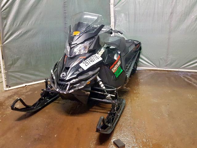 2BPSURHB0HV000189 - 2017 SKI DOO RENEGADE BLACK photo 2