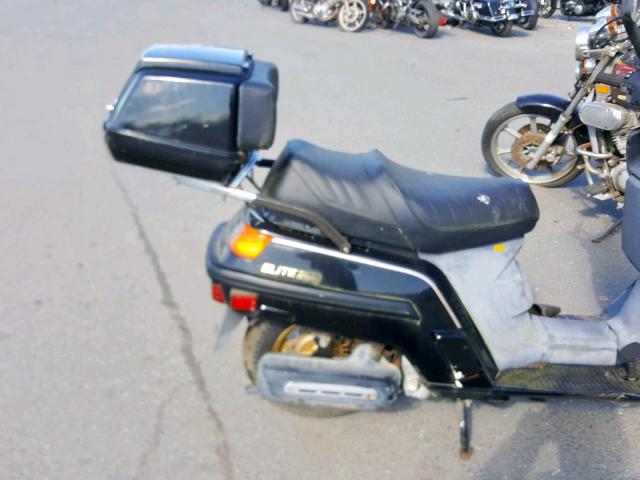 JH2MF0105GK104052 - 1986 HONDA CH250 BLACK photo 6