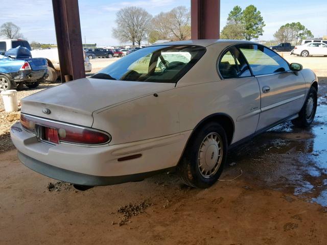 1G4GD22K1S4709492 - 1995 BUICK RIVIERA WHITE photo 4