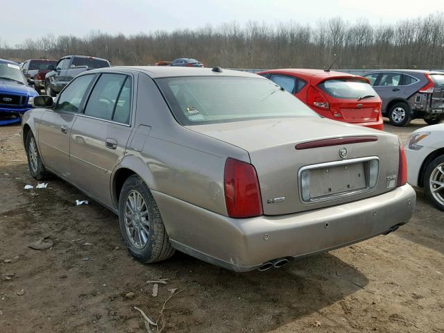 1G6KE57Y64U258527 - 2004 CADILLAC DEVILLE DH TAN photo 3