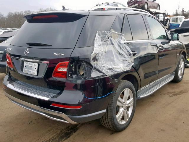 4JGDA5HBXCA025807 - 2012 MERCEDES-BENZ ML 350 4MA BLACK photo 4