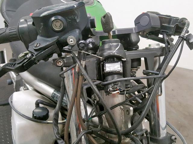 JKAEXEC109DA29598 - 2009 KAWASAKI EX650 C 黑色 照片 11