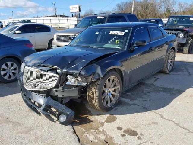 2C3LA73W56H258171 - 2006 CHRYSLER 300C SRT-8 BLACK photo 2