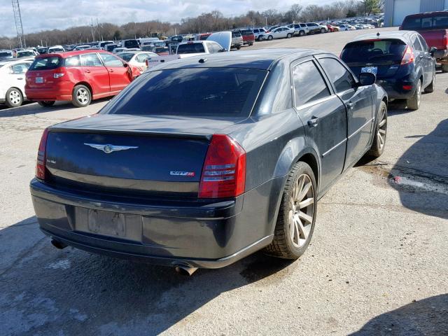 2C3LA73W56H258171 - 2006 CHRYSLER 300C SRT-8 BLACK photo 4