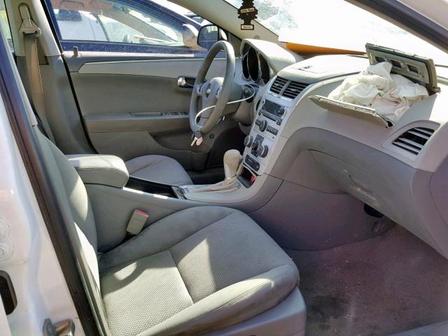1G1ZC5E19BF133765 - 2011 CHEVROLET MALIBU 1LT 白色 照片 5