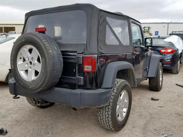 1C4AJWAG1CL260555 - 2012 JEEP WRANGLER S შავი ფოტო 4