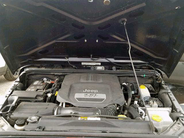 1C4AJWAG1CL260555 - 2012 JEEP WRANGLER S შავი ფოტო 7