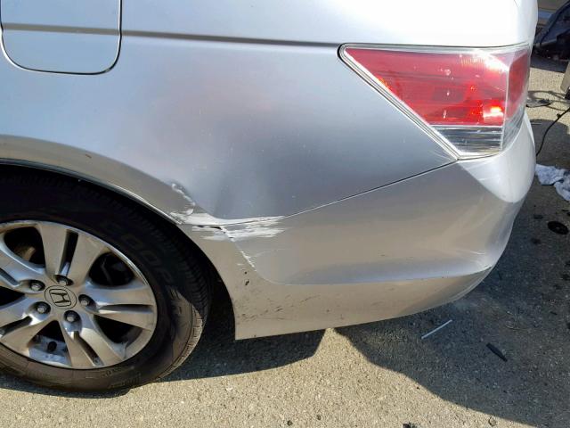 JHMCP26468C066687 - 2008 HONDA ACCORD LXP SILVER photo 9