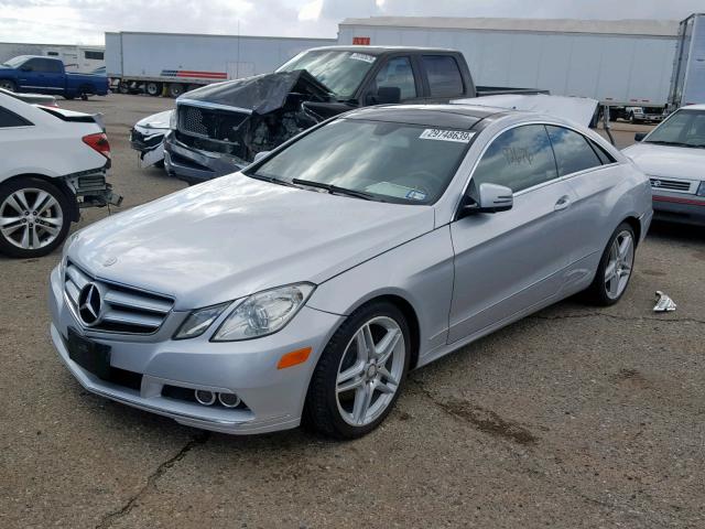 WDDKJ5GB5BF073168 - 2011 MERCEDES-BENZ E 350 SILVER photo 2