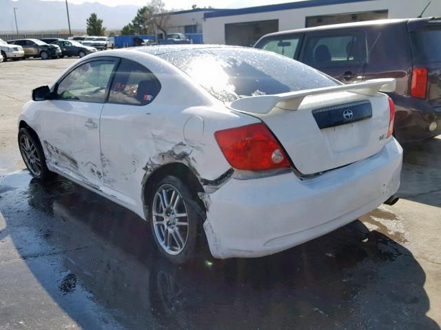JTKDE167780233536 - 2008 TOYOTA SCION TC WHITE photo 3