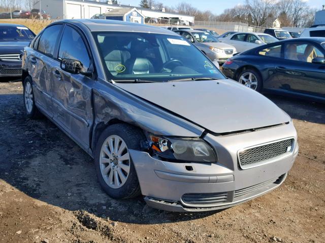 YV1MS382652057151 - 2005 VOLVO S40 2.4I GRAY photo 1