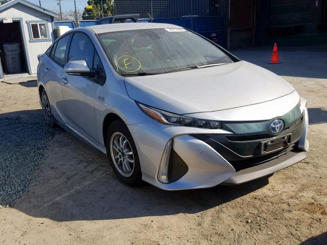 JTDKARFP1H3001098 - 2017 TOYOTA PRIUS PRIM 银色 照片 1