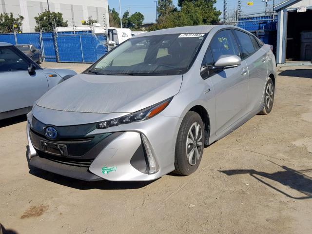 JTDKARFP1H3001098 - 2017 TOYOTA PRIUS PRIM 银色 照片 2