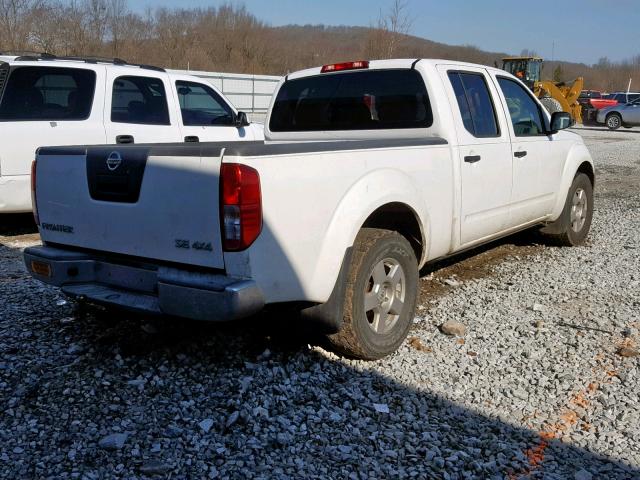 1N6AD09W98C432481 - 2008 NISSAN FRONTIER C WHITE photo 4