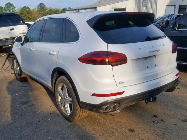 WP1AB2A26GLA93947 - 2016 PORSCHE CAYENNE S WHITE photo 3