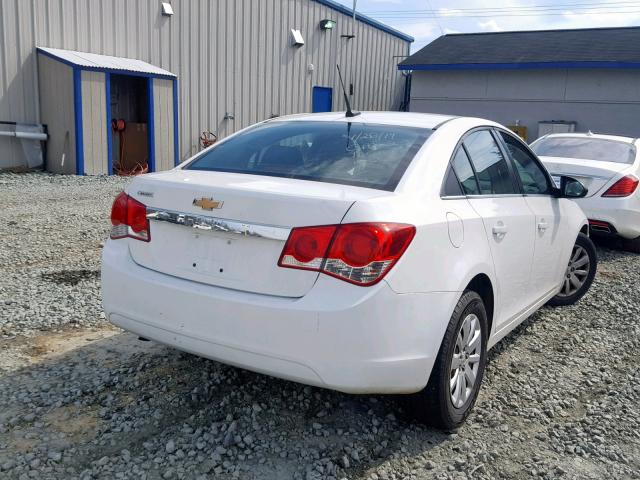 1G1PC5SH9B7104561 - 2011 CHEVROLET CRUZE LS WHITE photo 4