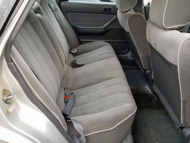 JT2SV21E5M3451390 - 1991 TOYOTA CAMRY DLX 银色 照片 6