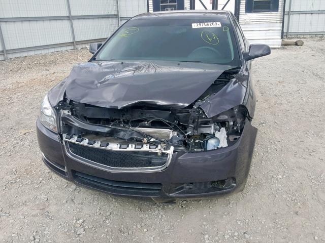 1G1ZC5E0XCF361976 - 2012 CHEVROLET MALIBU 1LT 灰色 照片 9