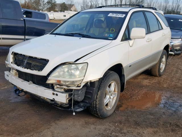 JTJHF10U720282485 - 2002 LEXUS RX 300 WHITE photo 2