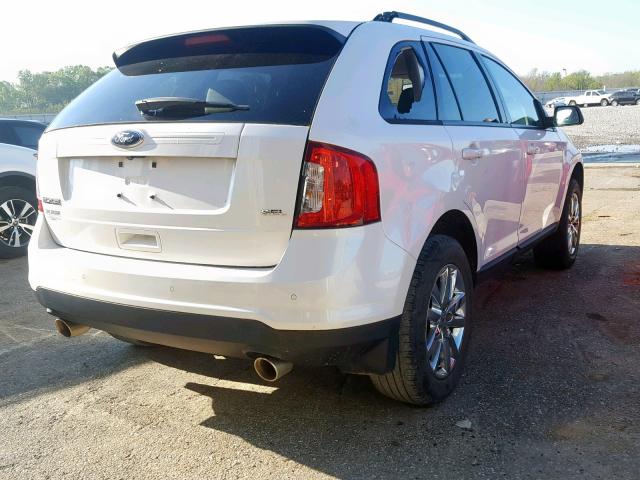 2FMDK3JC3DBE06067 - 2013 FORD EDGE SEL WHITE photo 4