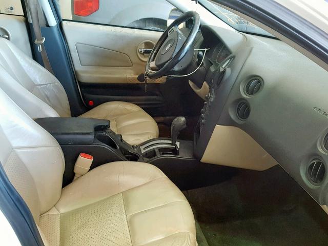 2G2WS522751343548 - 2005 PONTIAC GRAND PRIX WHITE photo 5