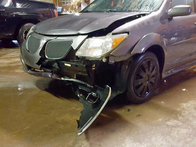 5Y2SL65876Z406413 - 2006 PONTIAC VIBE GRAY photo 9