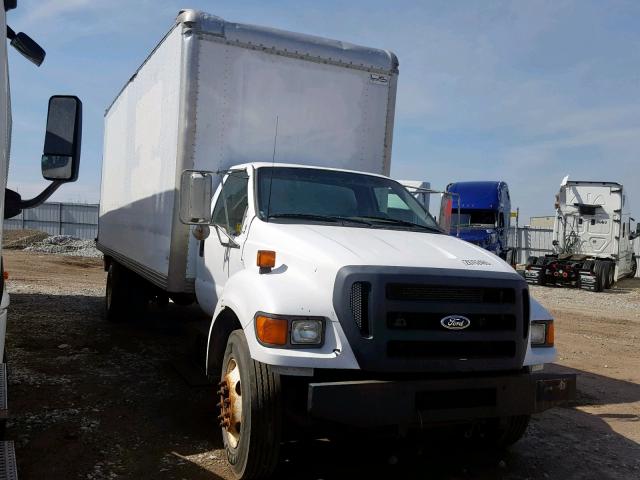 3FRWF65294V610100 - 2004 FORD F650 SUPER WHITE photo 1