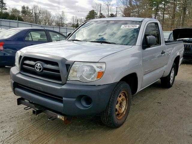 5TENX22N06Z284048 - 2006 TOYOTA TACOMA SILVER photo 2