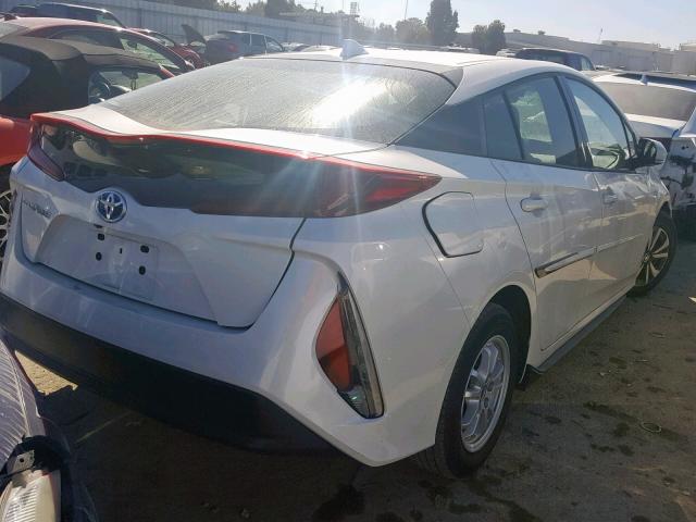 JTDKARFP0H3065083 - 2017 TOYOTA PRIUS PRIM 白色 照片 4