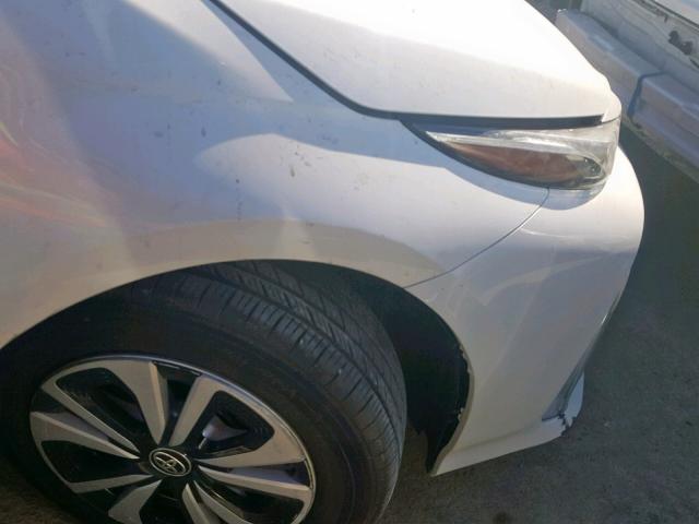JTDKARFP0H3065083 - 2017 TOYOTA PRIUS PRIM 白色 照片 9
