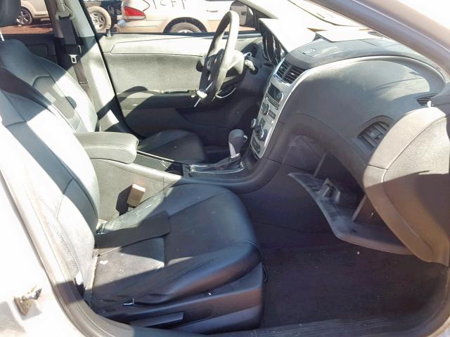 1G1ZC5E07CF357626 - 2012 CHEVROLET MALIBU 1LT 银色 照片 5
