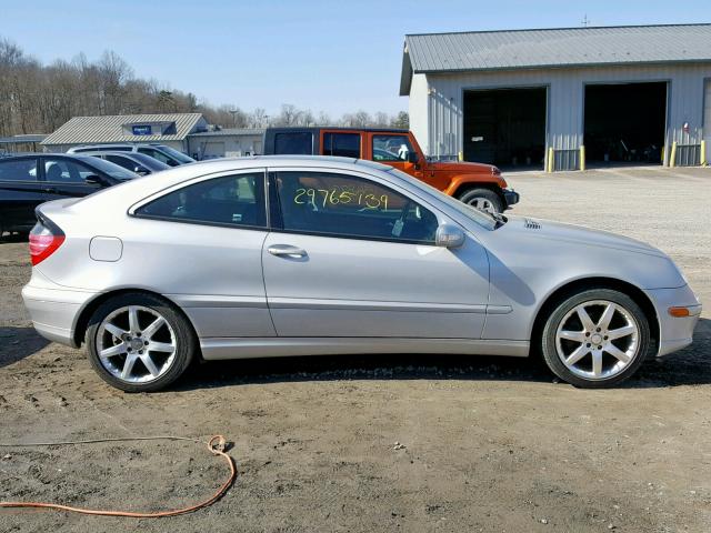 WDBRN40J53A434596 - 2003 MERCEDES-BENZ C 230K SPO SILVER photo 9