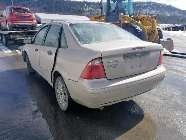 1FAFP34N76W159560 - 2006 FORD FOCUS ZX4 TAN photo 3