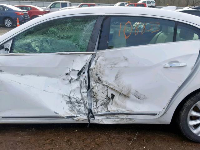 1G4GB5G33FF223592 - 2015 BUICK LACROSSE WHITE photo 9