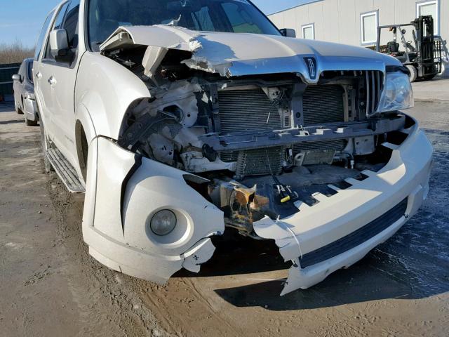 5LMFU28R54LJ38093 - 2004 LINCOLN NAVIGATOR Ağ foto 9