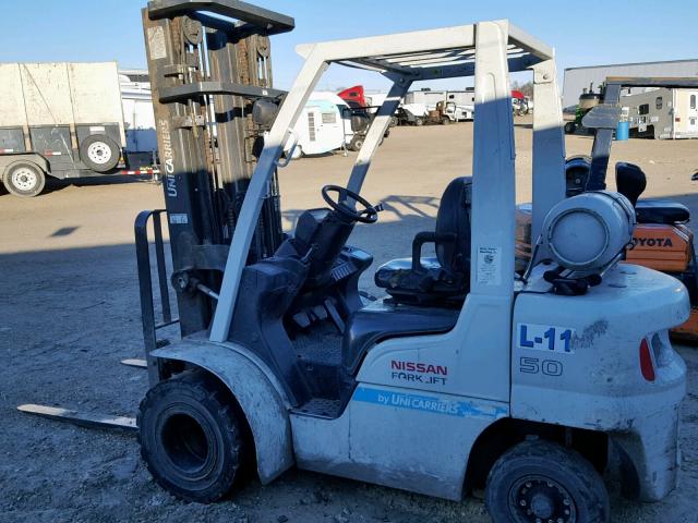 MU1F2A25LV - 2013 NISSAN FORKLIFT WHITE photo 3