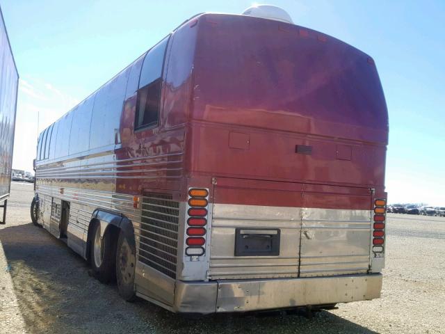 2P9E3349XR1001963 - 1994 PREVOST BUS RED photo 3