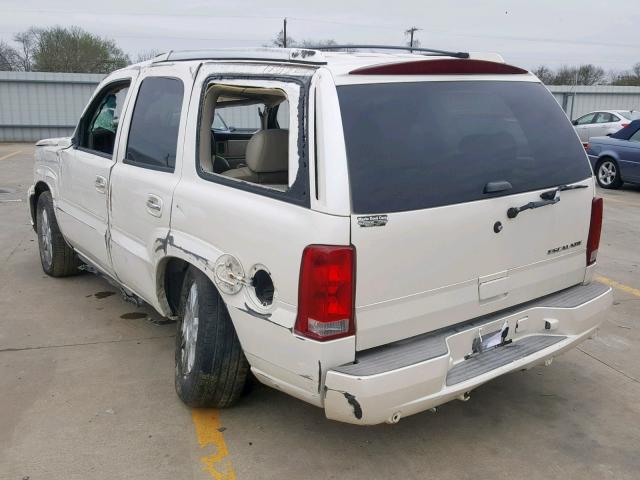 1GYEK63NX5R262311 - 2005 CADILLAC ESCALADE L WHITE photo 3