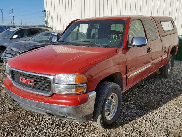 1GTGK29U7YE224097 - 2000 GMC NEW SIERRA RED photo 2