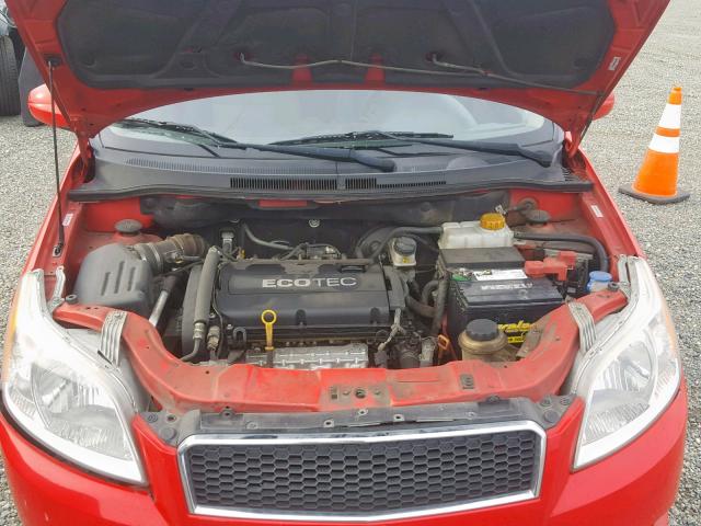 KL1TD6DE1BB147095 - 2011 CHEVROLET AVEO LS RED photo 7