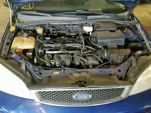 1FAFP34N35W207165 - 2005 FORD FOCUS ZX4 BLUE photo 7