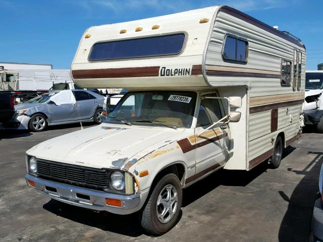 JT5RN44D1B0043175 - 1981 TOYOTA PICKUP / C TAN photo 2