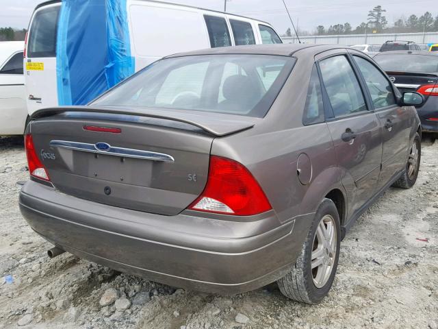 1FAFP3436YW277701 - 2000 FORD FOCUS SE GRAY photo 4