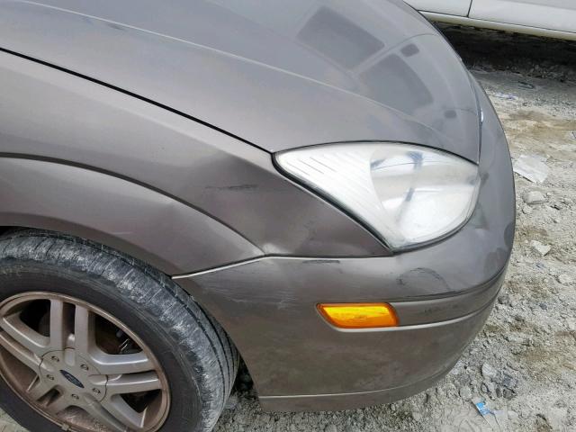 1FAFP3436YW277701 - 2000 FORD FOCUS SE GRAY photo 9