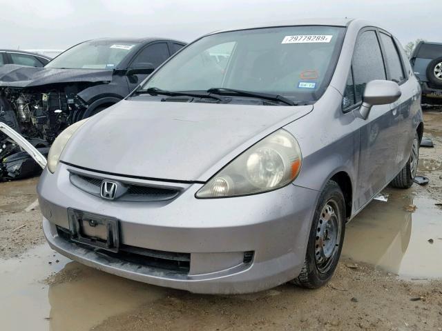 JHMGD38457S043404 - 2007 HONDA FIT SILVER photo 2