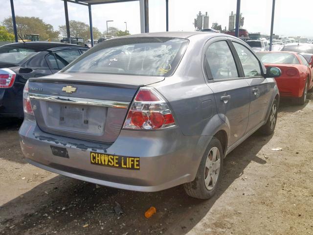 KL1TD5DE6AB125893 - 2010 CHEVROLET AVEO LS GRAY photo 4