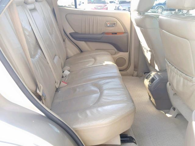 JTJHF10U020285938 - 2002 LEXUS RX 300 GOLD photo 6