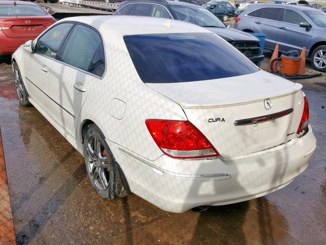 JH4KB16515C010407 - 2005 ACURA RL WHITE photo 3