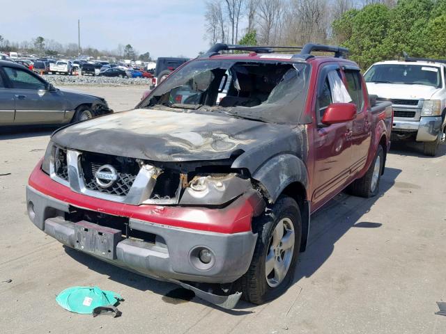 1N6AD07U16C477767 - 2006 NISSAN FRONTIER C RED photo 2