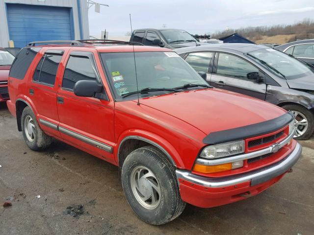 1GNDT13W912181160 - 2001 CHEVROLET BLAZER RED photo 1